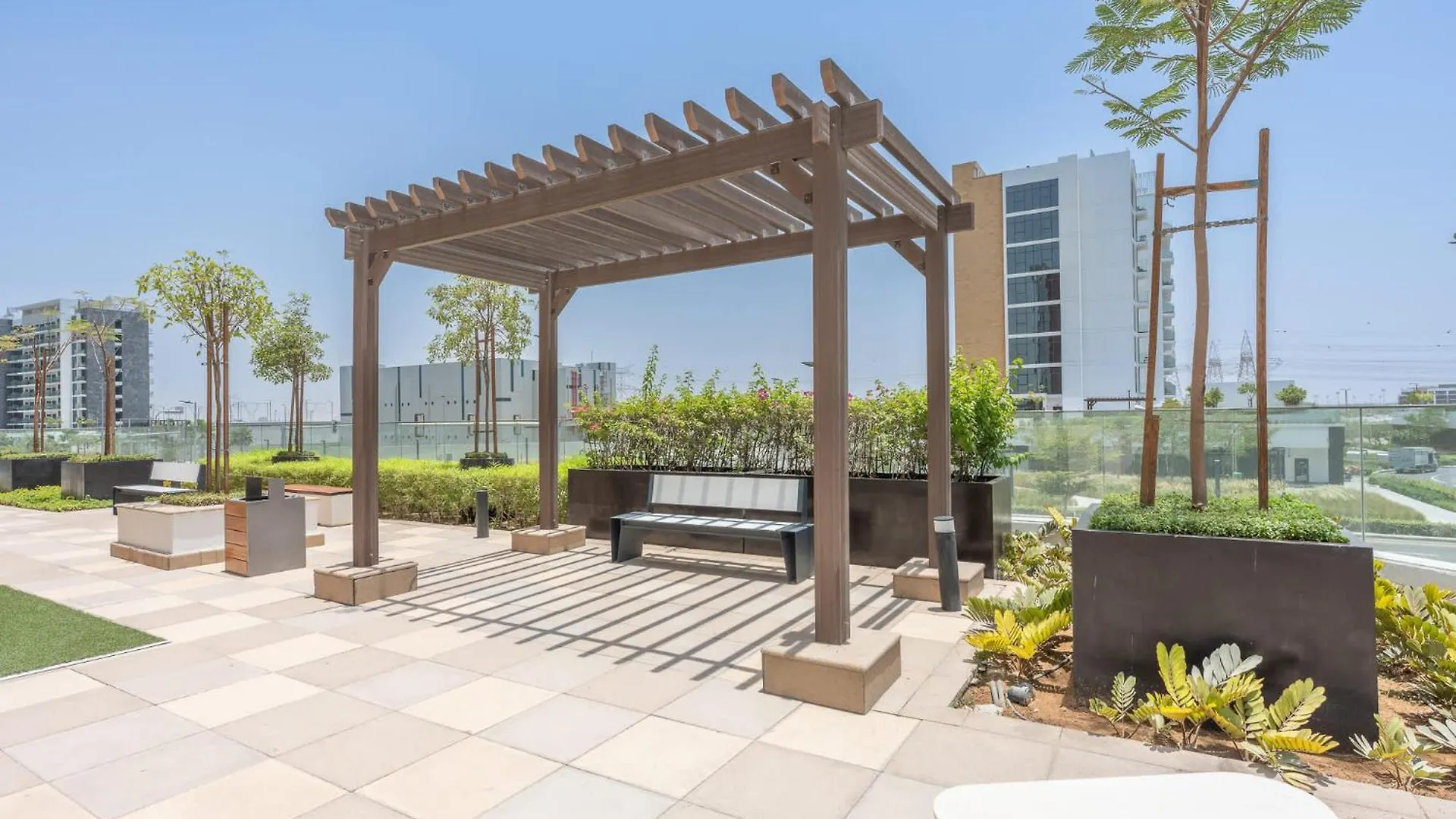 Cozy Studio In Azizi Riviera Sleeps 3 With Pool Dubai 0*,  United Arab Emirates